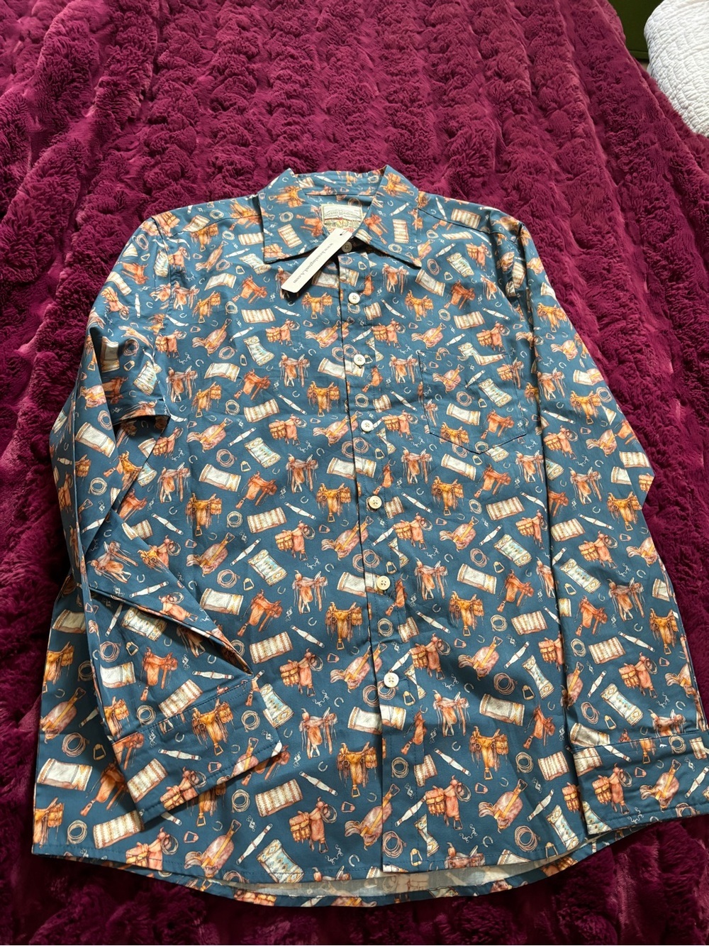 NWT Rocking K Ranch Men's Button-Up Shirt with Cowboy & Western Print teal L